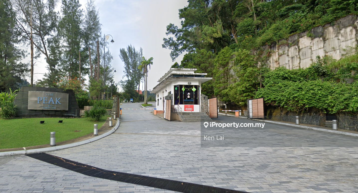 Huge Bungalow lot for Sale