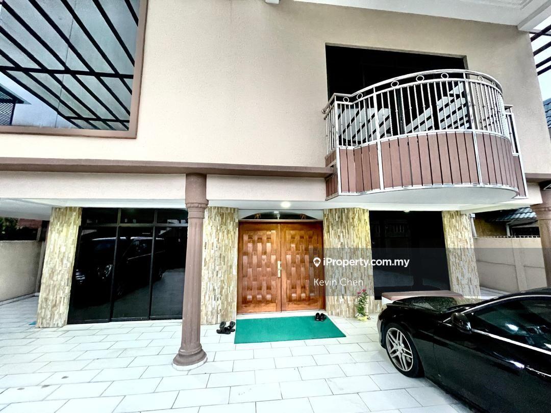 Taman Cheras 3-Storey Bungalow For Sale