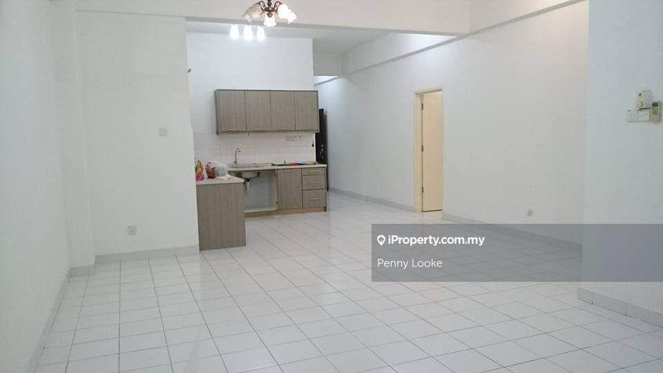 Plaza Menjalara Corner Unit for Sale