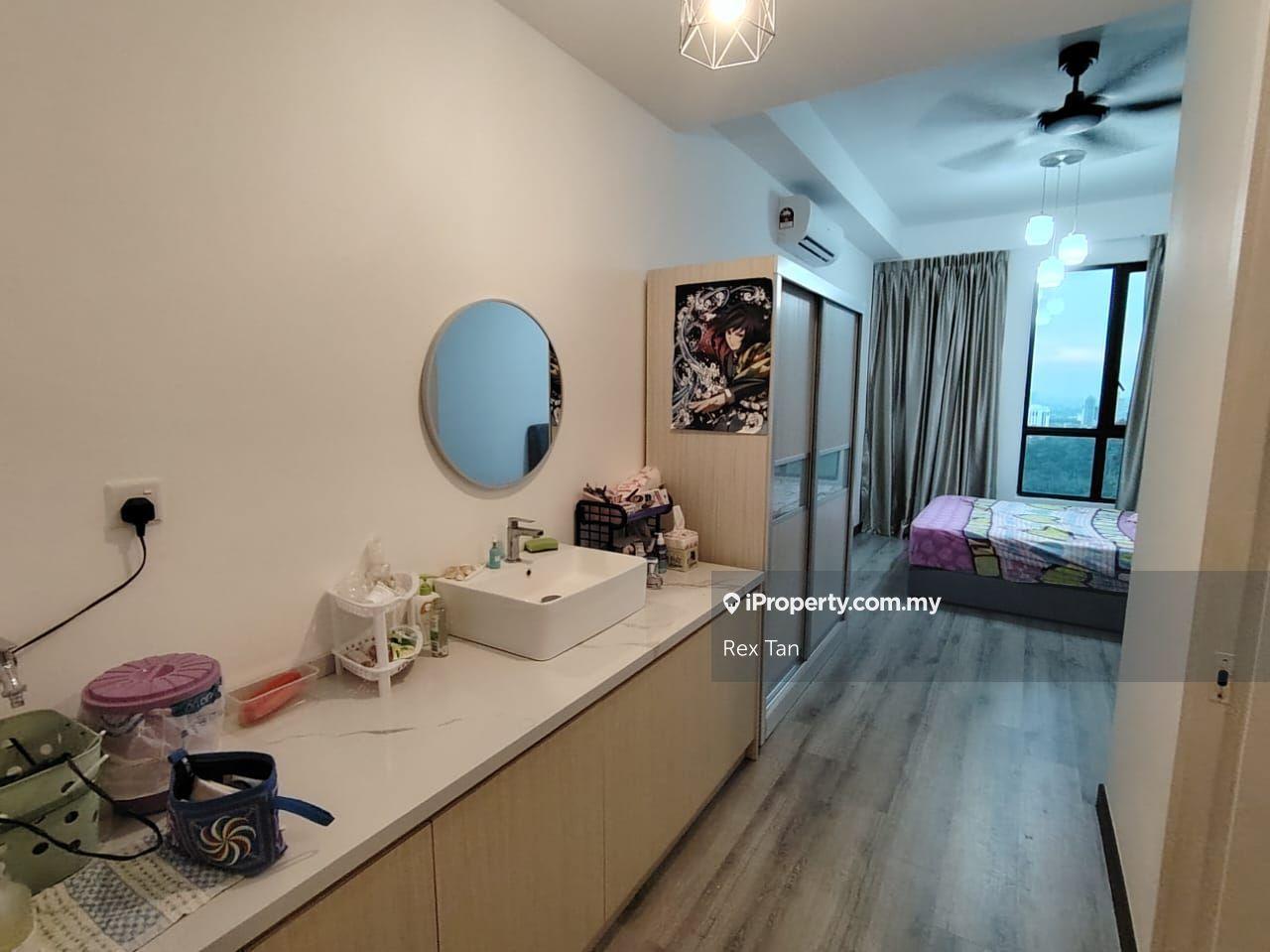Studio Fully furnished for rent.