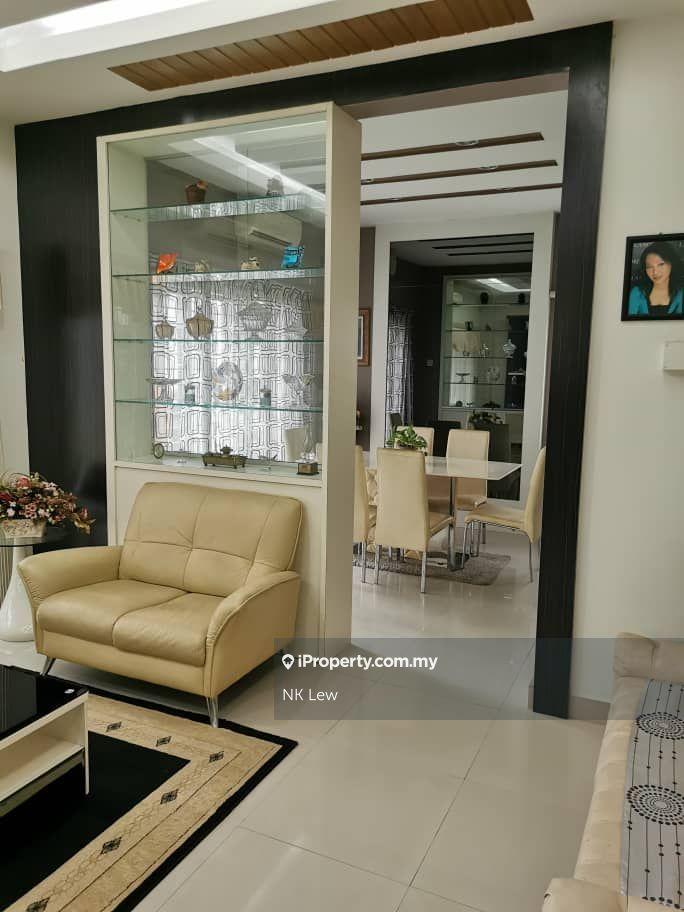 Duplex Townhouse for Sale