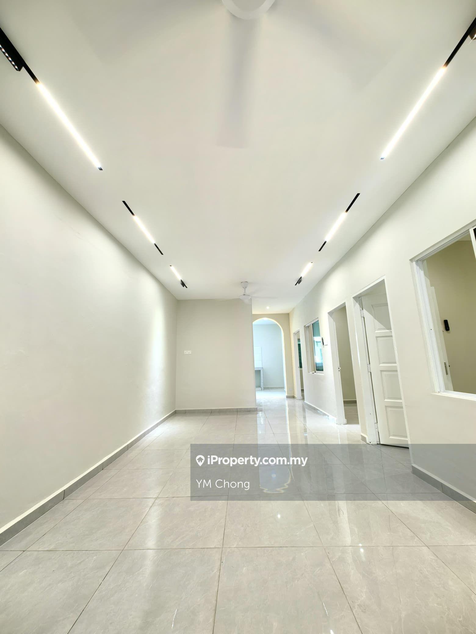 Freehold 1 Storey House Renovated Tmn Kerjasama Bukit Beruang Extended