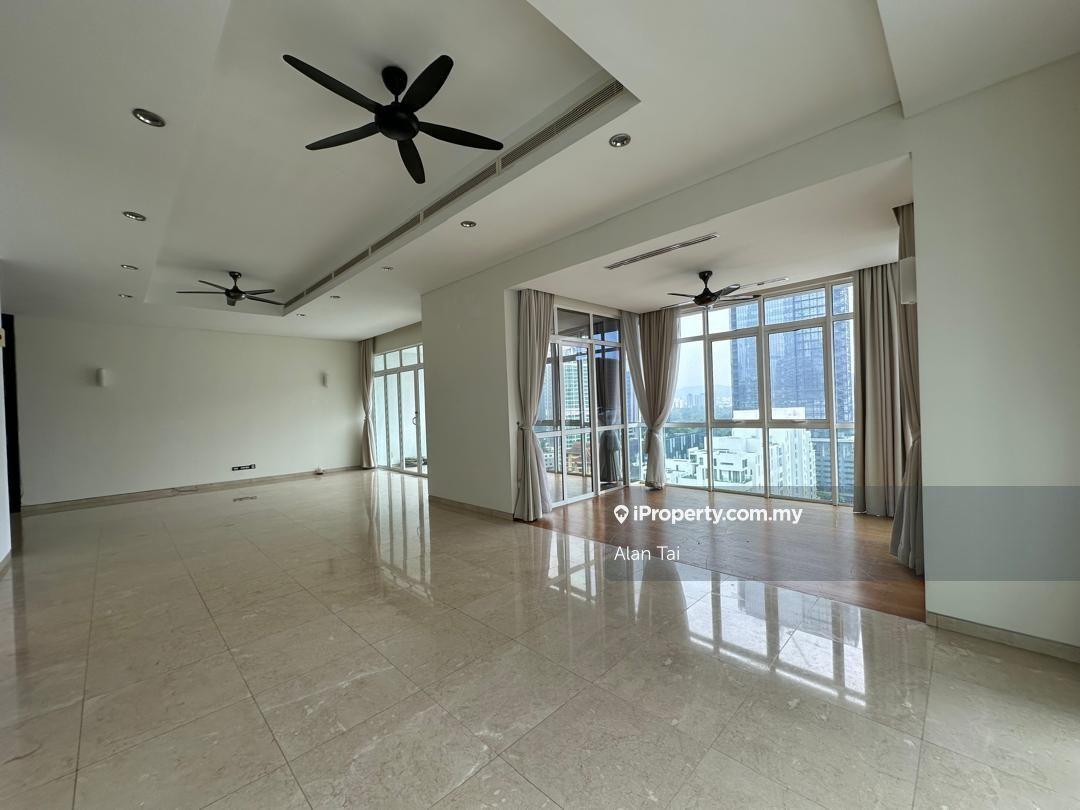 Partial Furnished Middle Floor