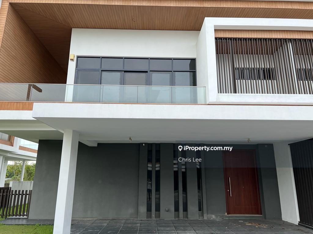Monterey Villa @ Eco Sanctuary Area Specialist