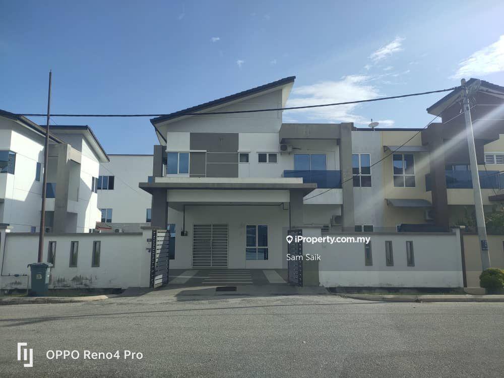 Taman anggerik utama semi D house for sale very well kept welcome to c