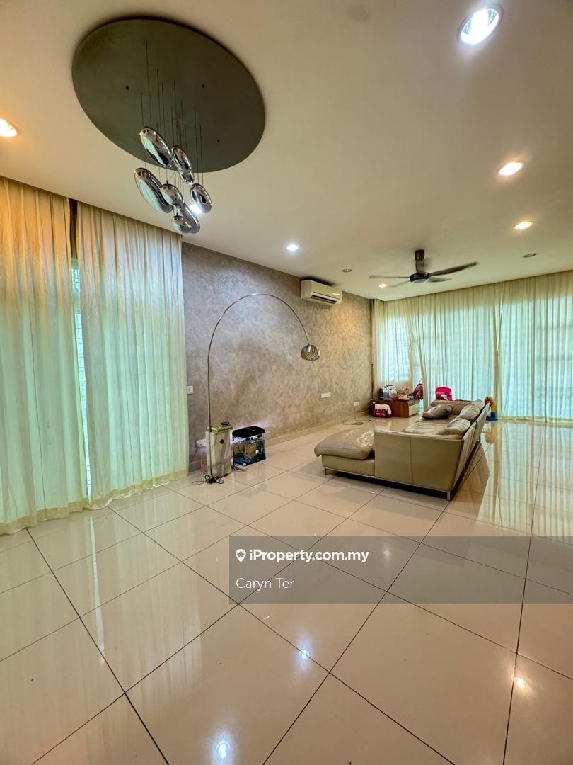 Unblock View -Gated & Guarded -Freehold -Non Bumi Lot