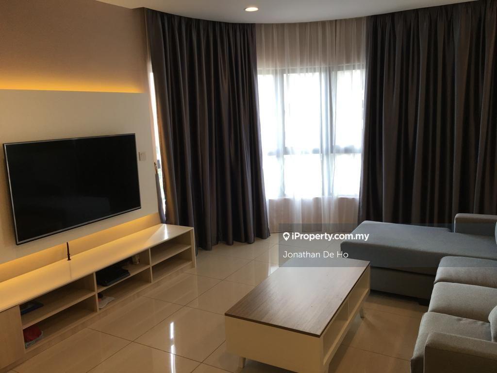 Fully Furnish Nicely Renovated and ID available now, Short walk LRT