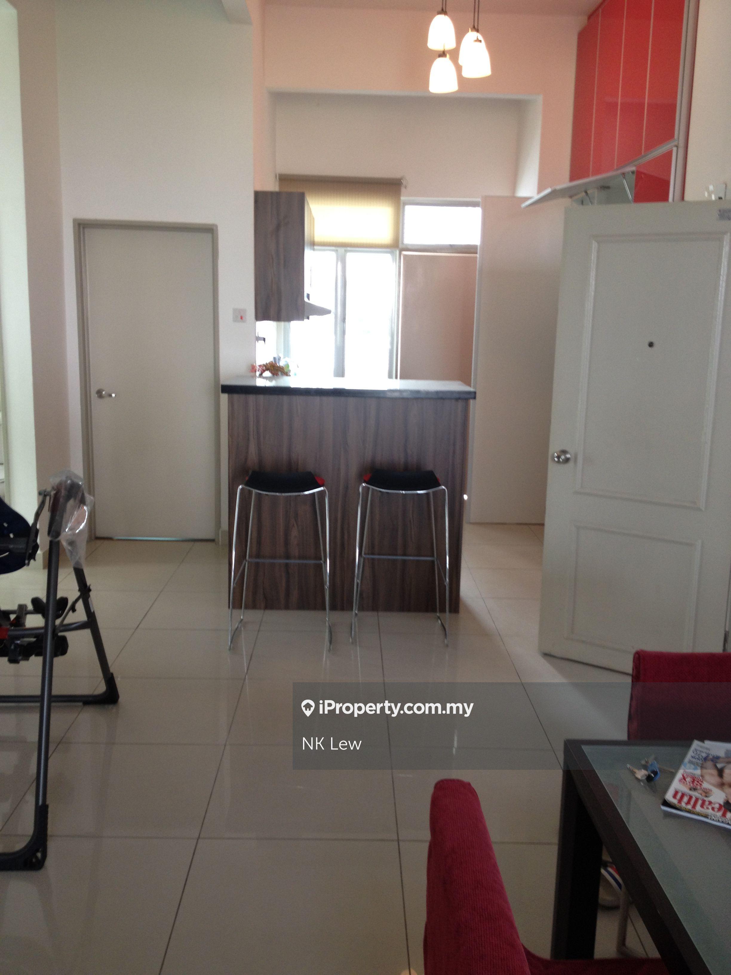 Intermediate Second floor unit Bayan villa