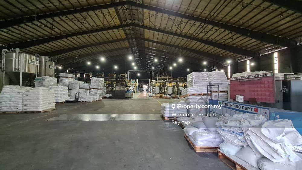 Detached factory for Rent