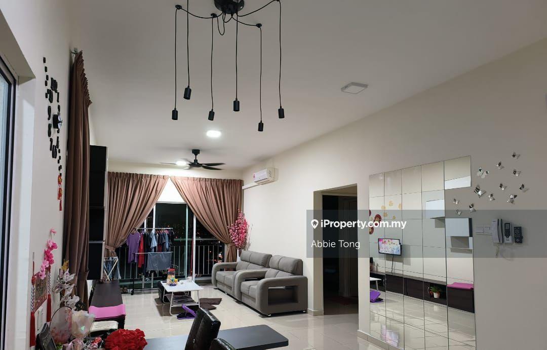 Mahkota cheras freehold big unit renovated and well maintained 3r2b