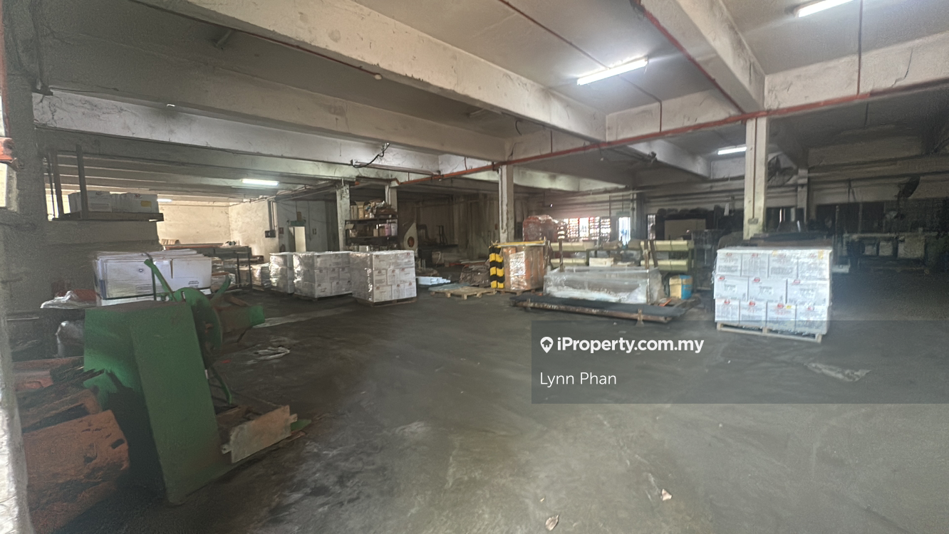Kawasan Perindustrian Tebrau 2 Detached factory for sale 