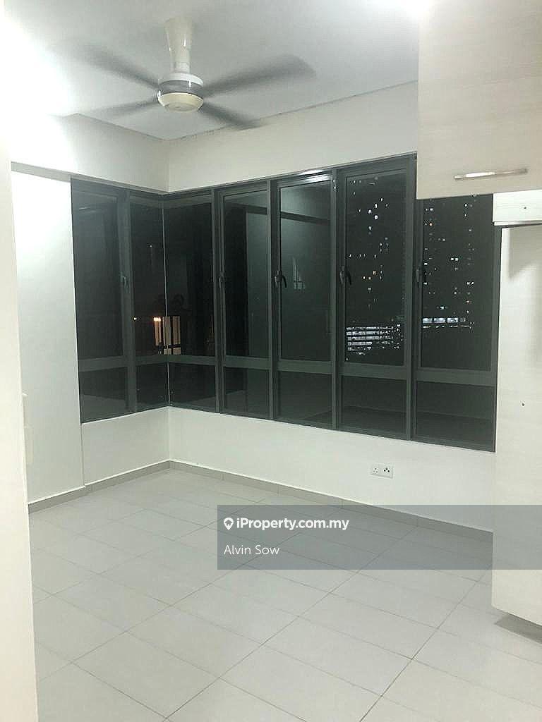 Infiniti 3 Residences For Sale
