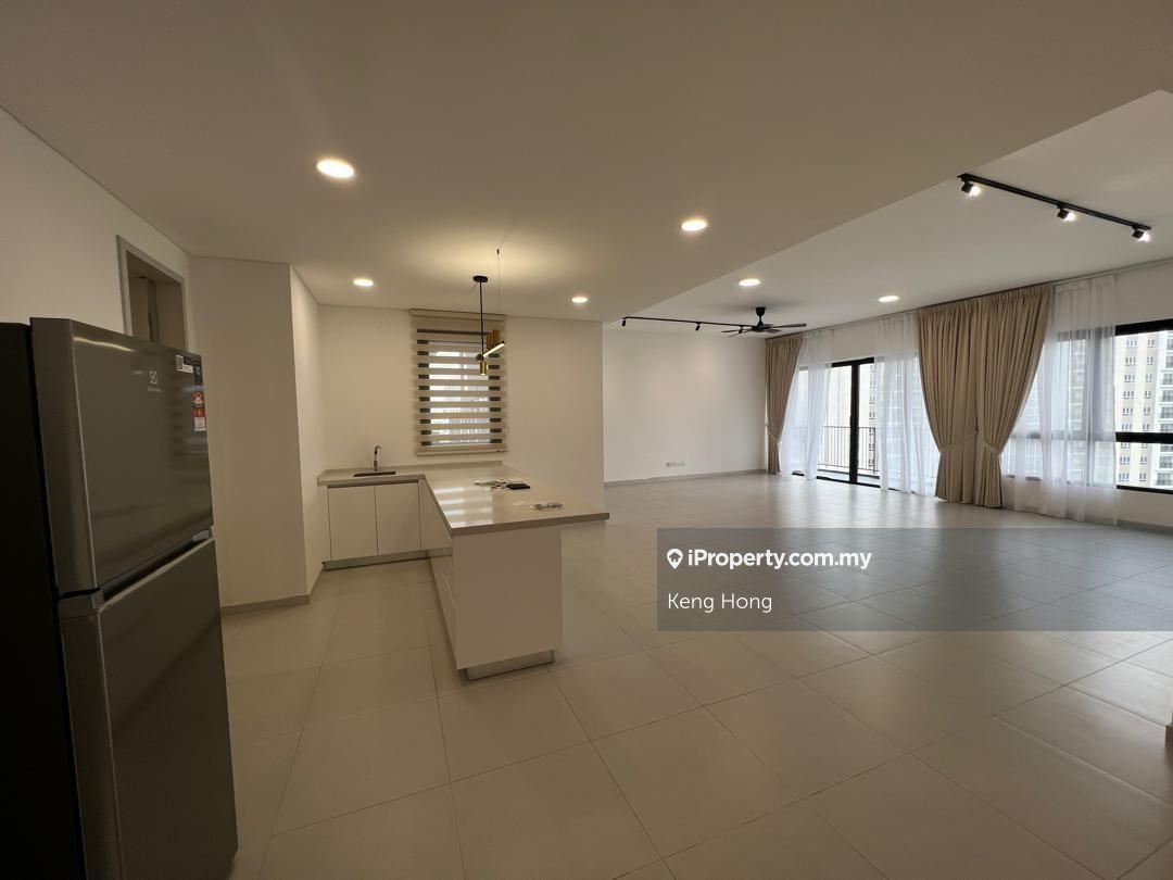 Alix Residence Dutamas @ North Kiara, 2476sf Semi Furnish 4 Bedrooms 