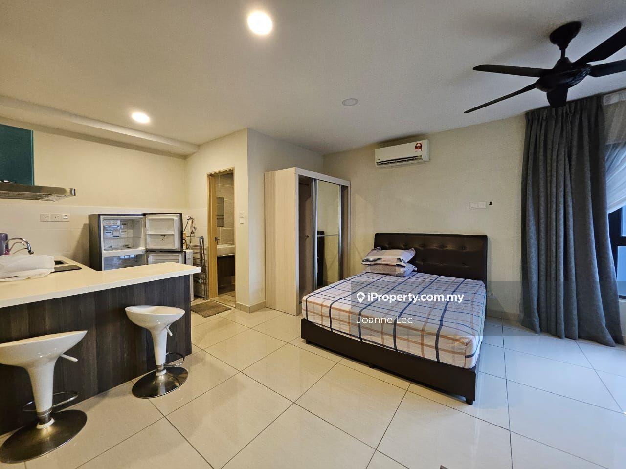 Fully Furnished High Floor