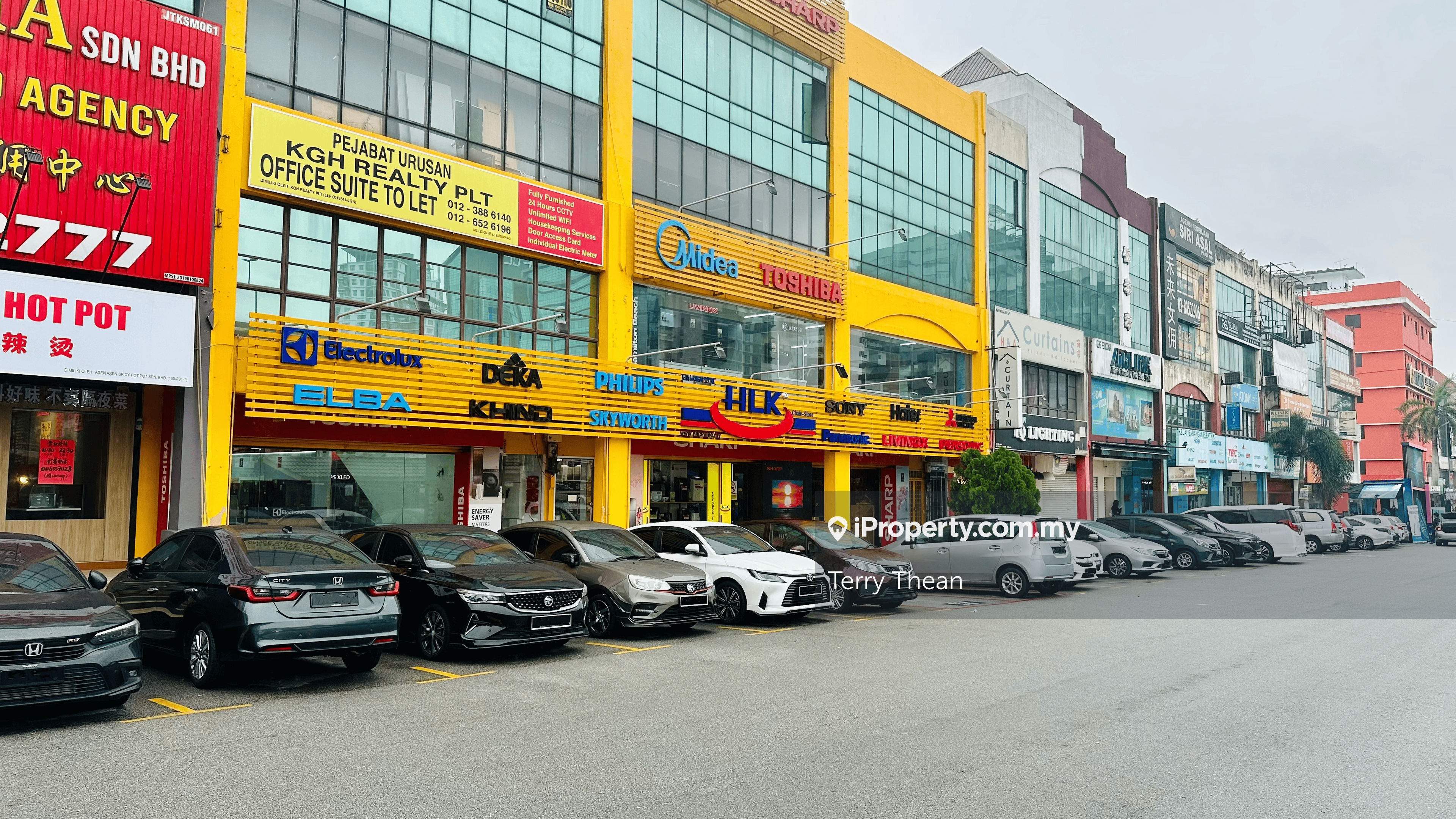 4 Storey Shop For Sale @ Bandar Puteri 2