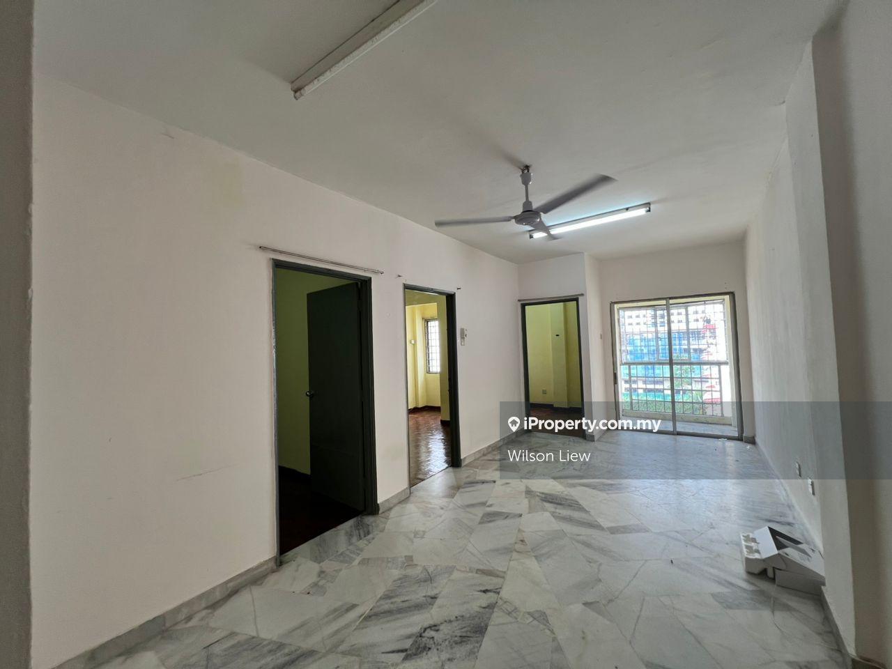 Teratai Mewah Apartment Block 15 for rent