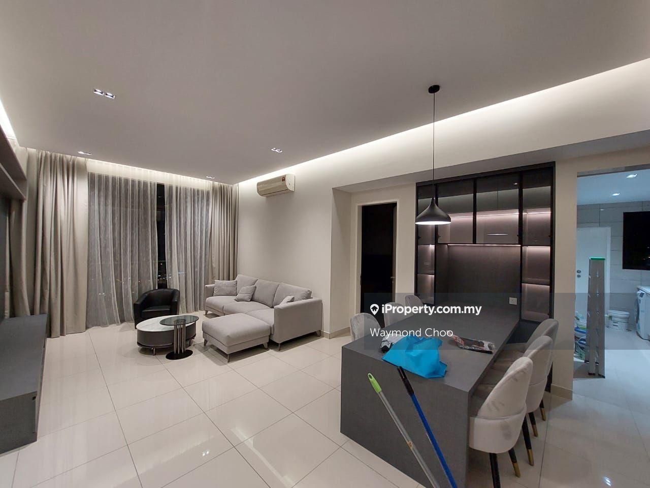 Walking distance to Pavilion Mall and Bukit Jalil recreational park