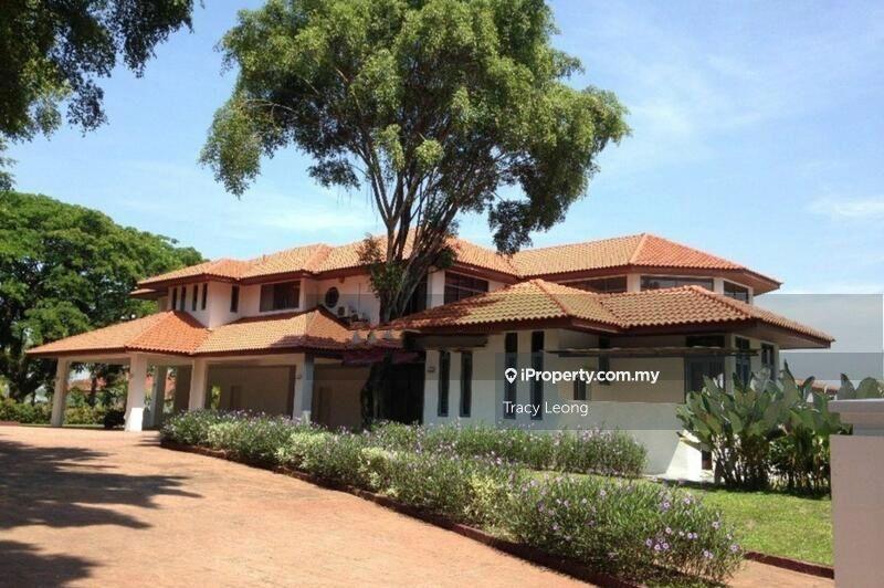 Spaciousness, Exclusive, Palm Garden Golf Course, International Schoo
