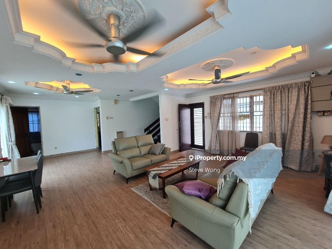 Bungalow for sale