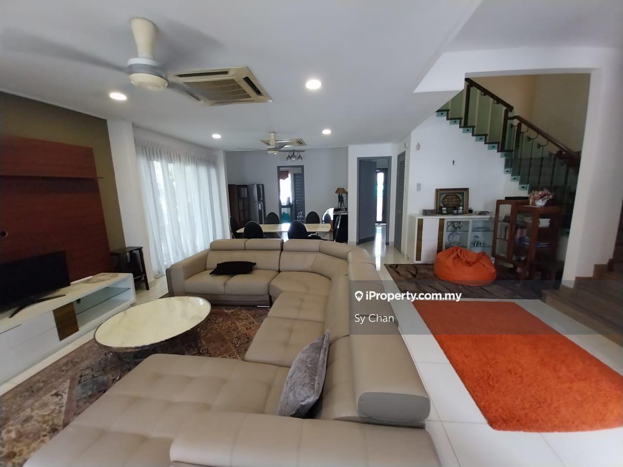 USJ Heights 2.5 Storey Superlink End Lot House