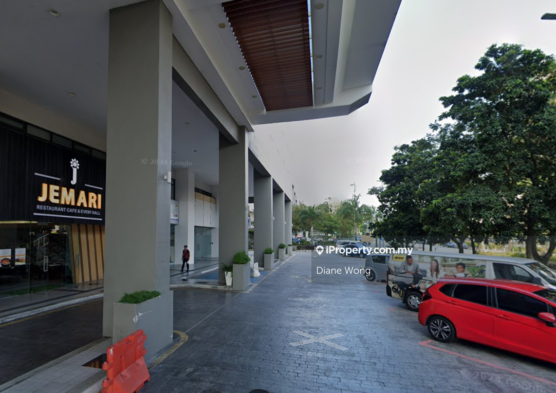 The Grand @Kelana Damansara Suite-Tenanted 2 st Shop Office for Sale