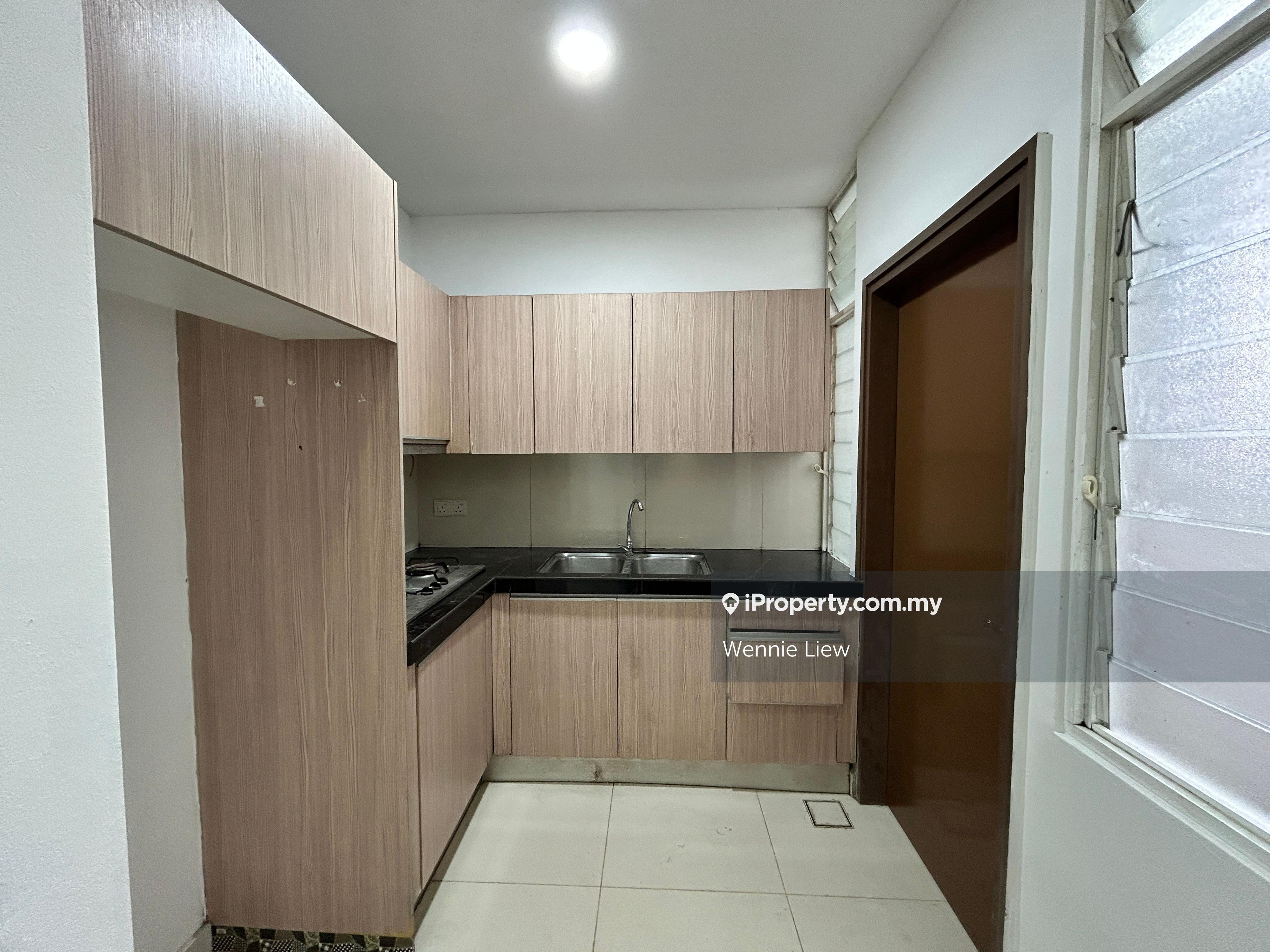 Sri Putramas/ Roya Regent For Rent