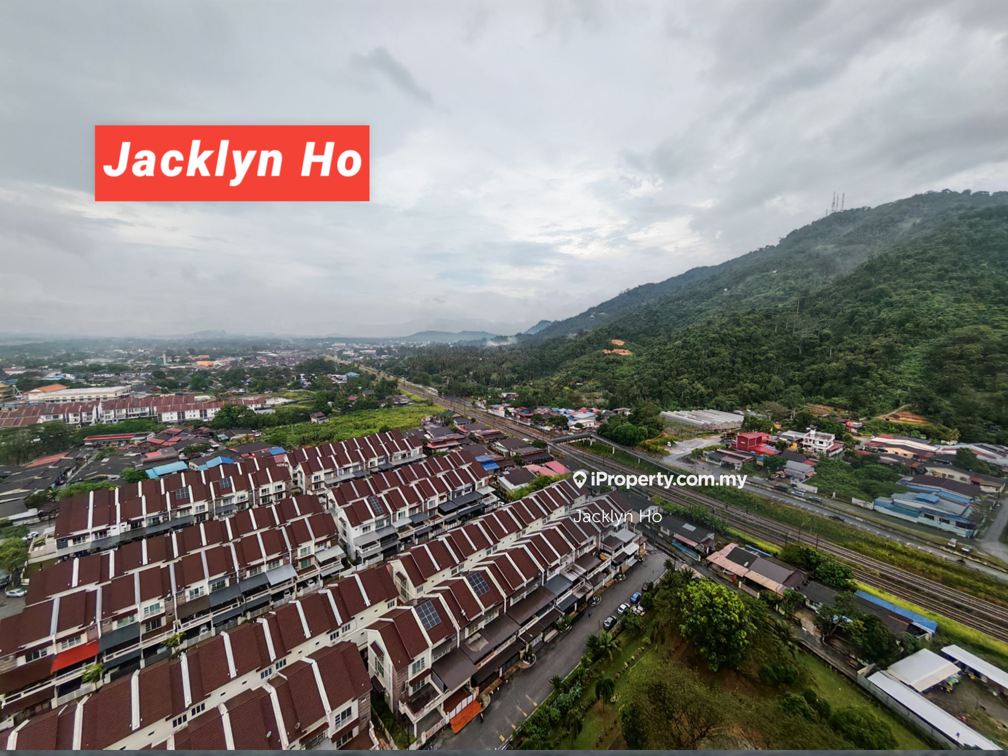 Aston Acacia For Rent behind Jit Sin Independent High Sch