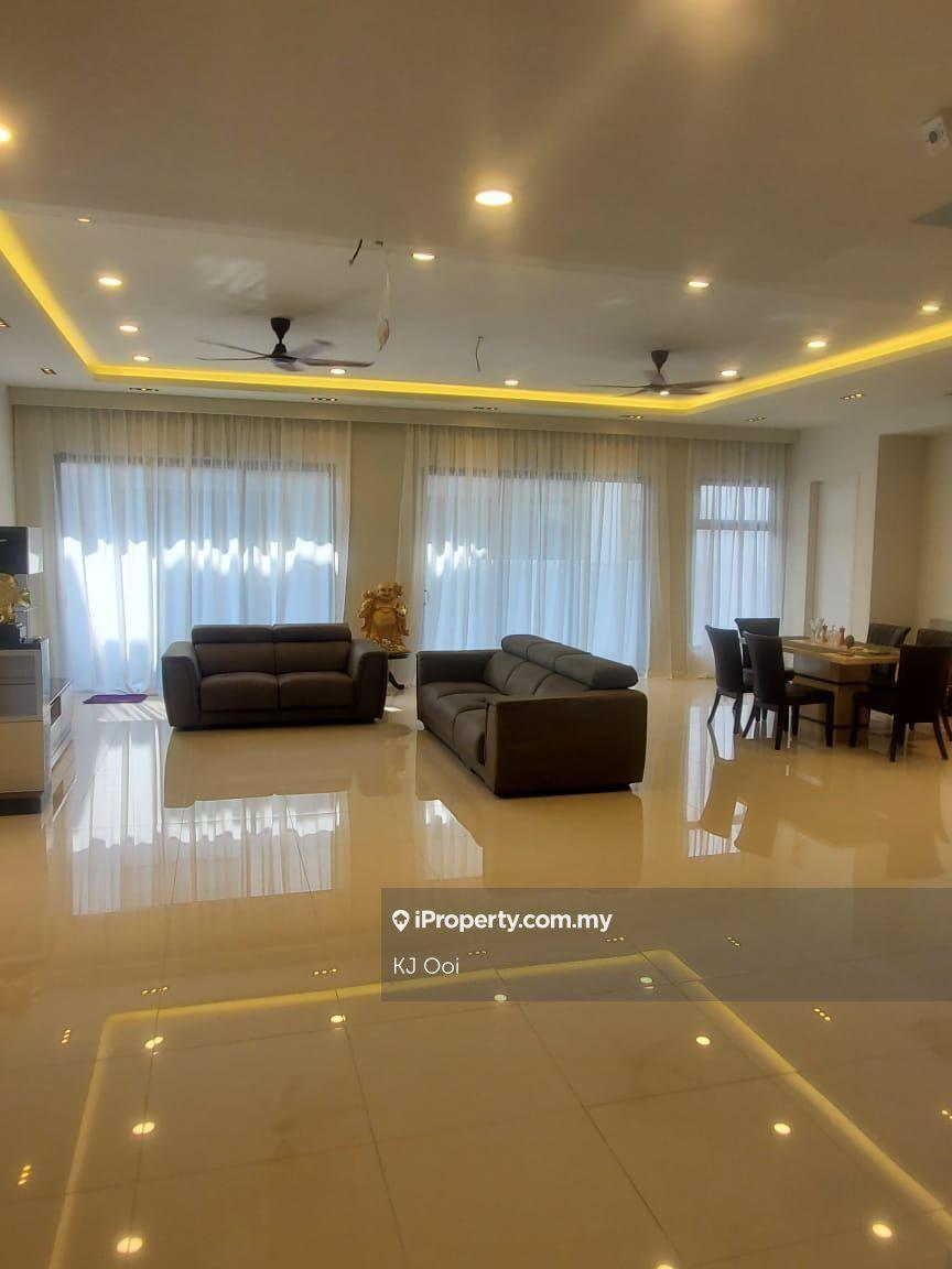 Below Market Dalia Residence Semi D For Sale