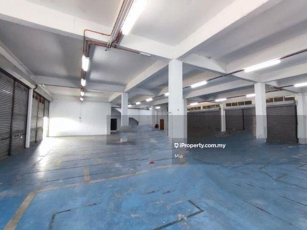 2 Storey Light Industry Warehouse / Factory