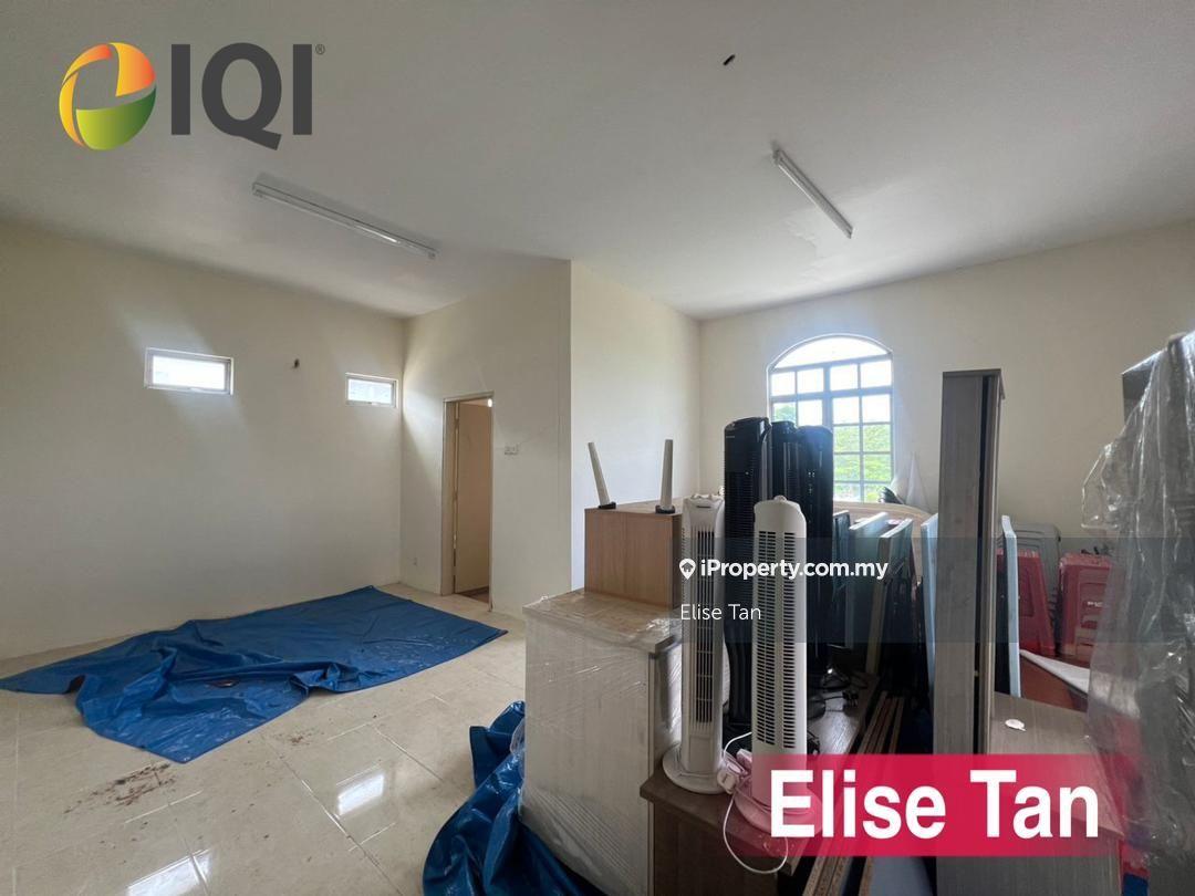 3 Storey Bungalow Taman Bukit Kecil near bukit mertajam