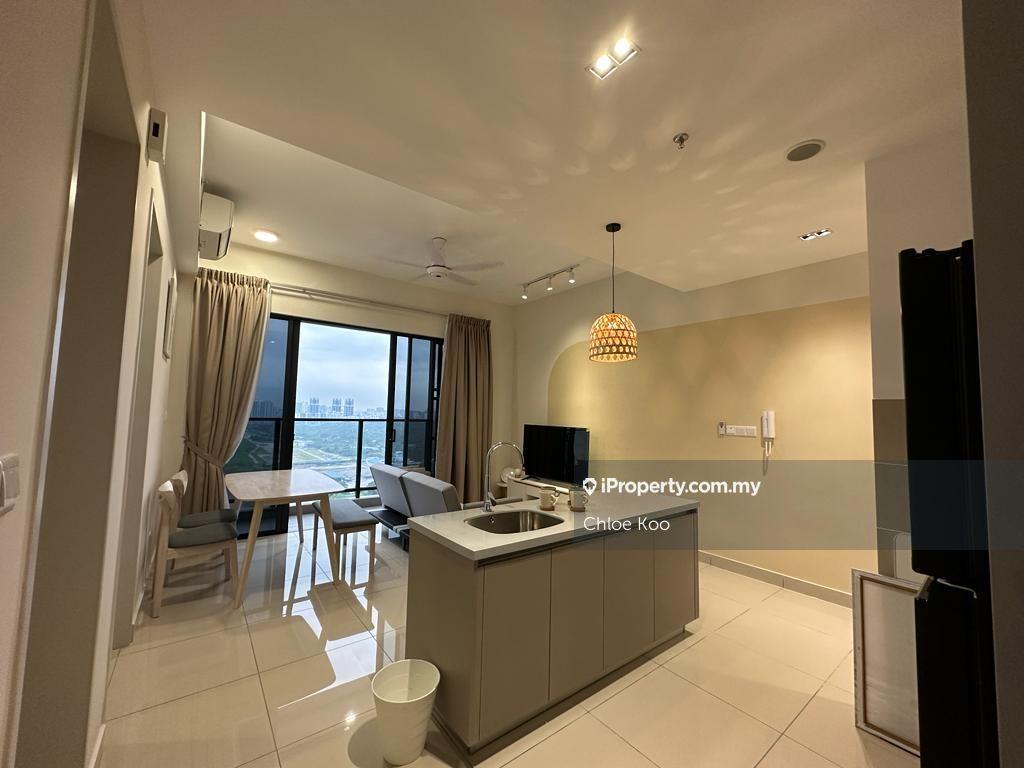 KL move-in ready with exceptional design!