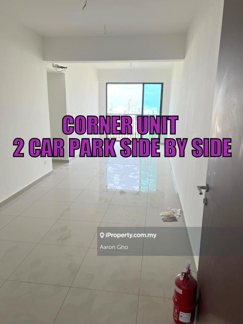 Tree O Corner Unit 2 Car Park Side By Side