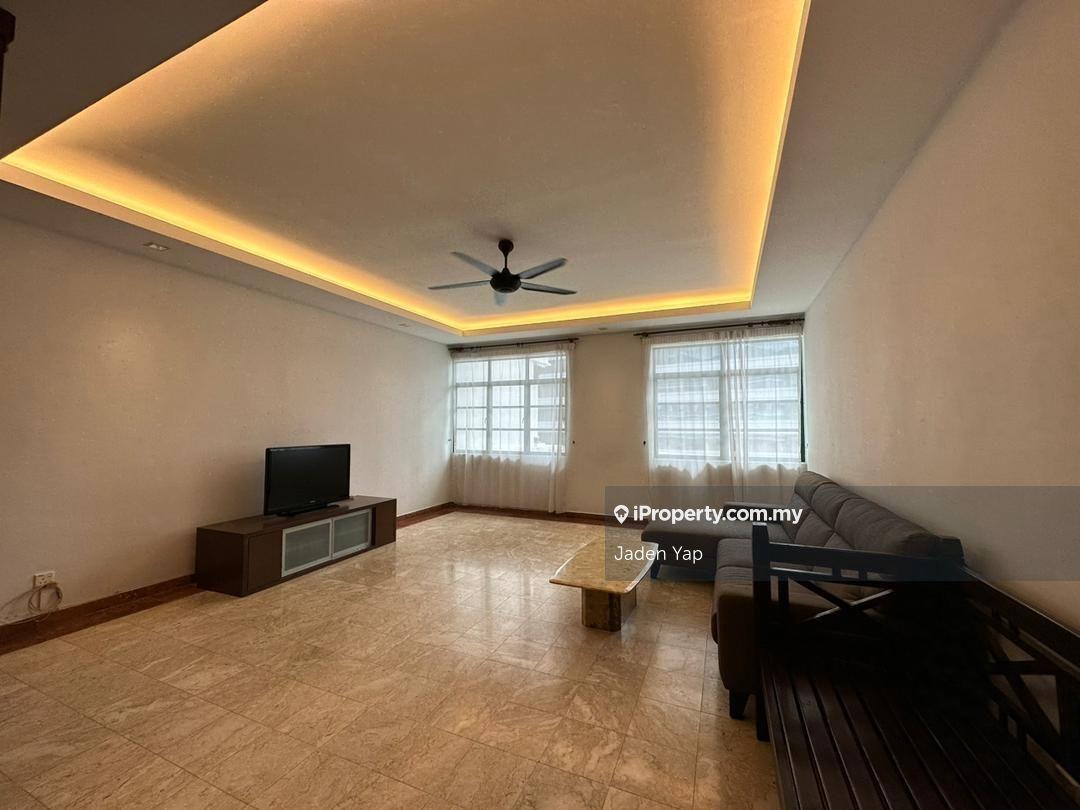 3 bedrooms full furnished