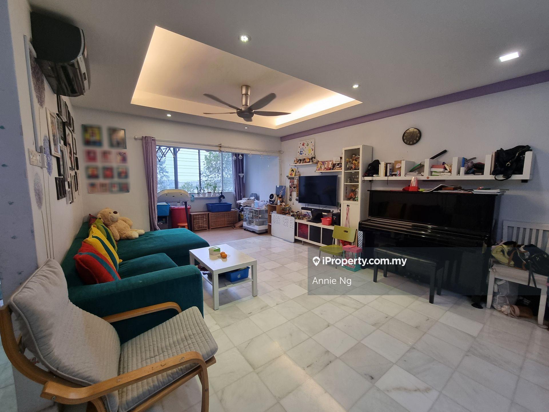 Seri Puri Apartment @ Desa Aman Puri, Kepong for Sale!