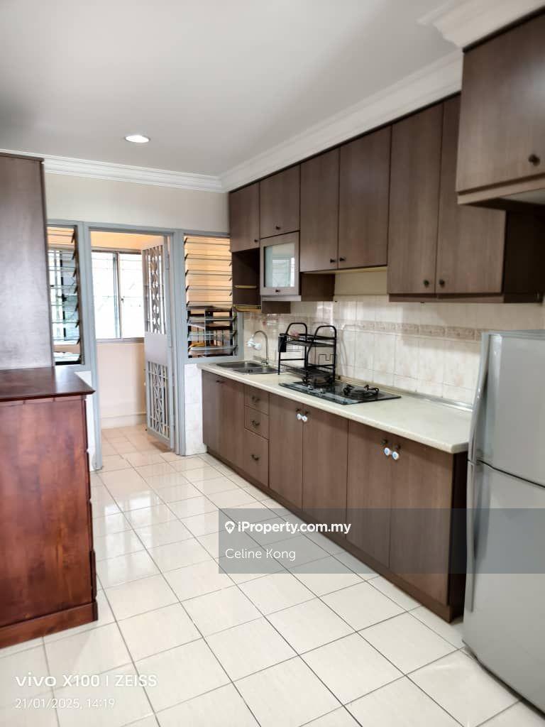 Renovation units, ready to move in