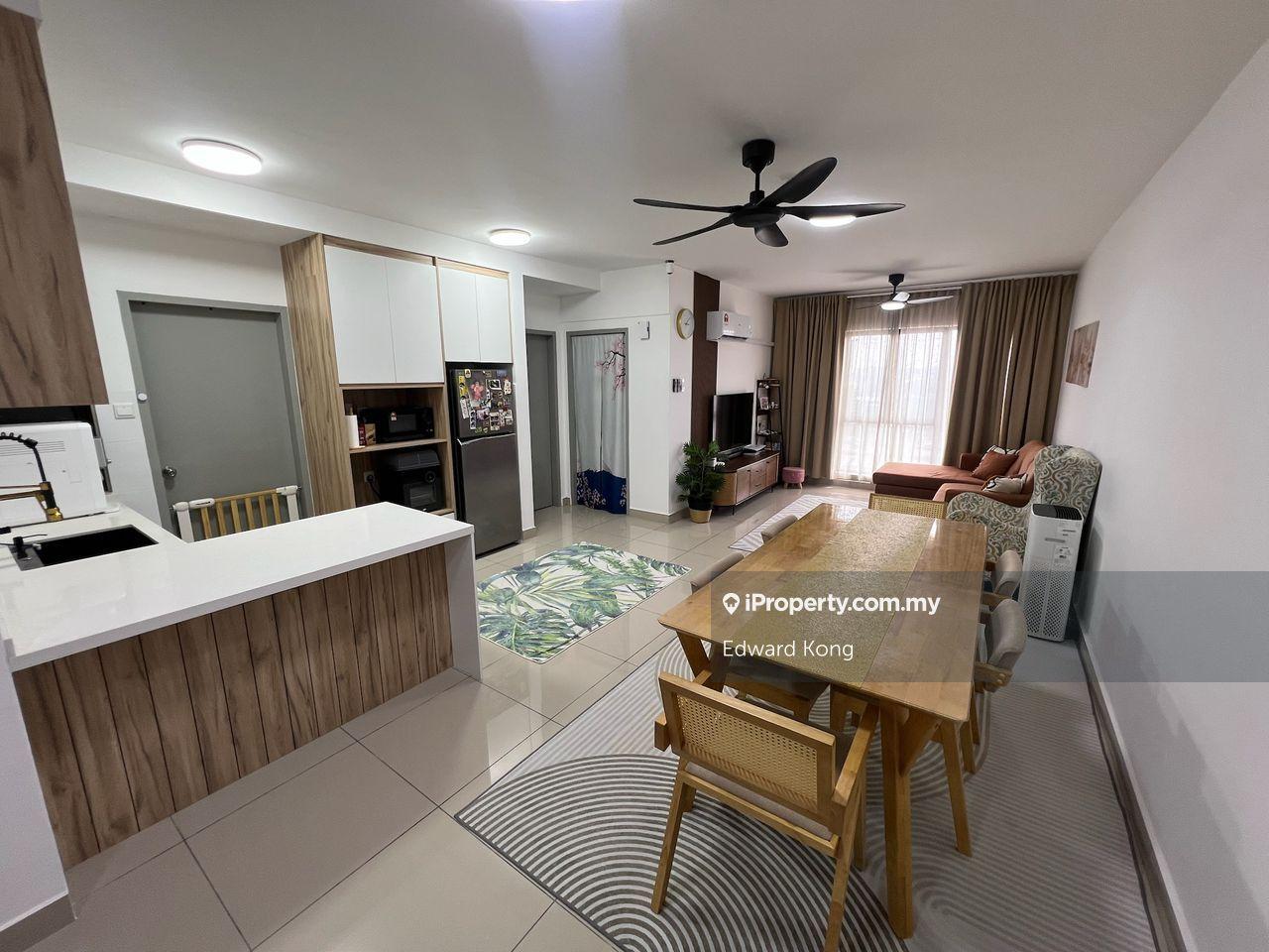 Partially Furnished Avia Plus Condo Bandar Country Homes 