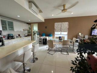 Mont kiara, kiara 1888 condo lower price,good condition well keep