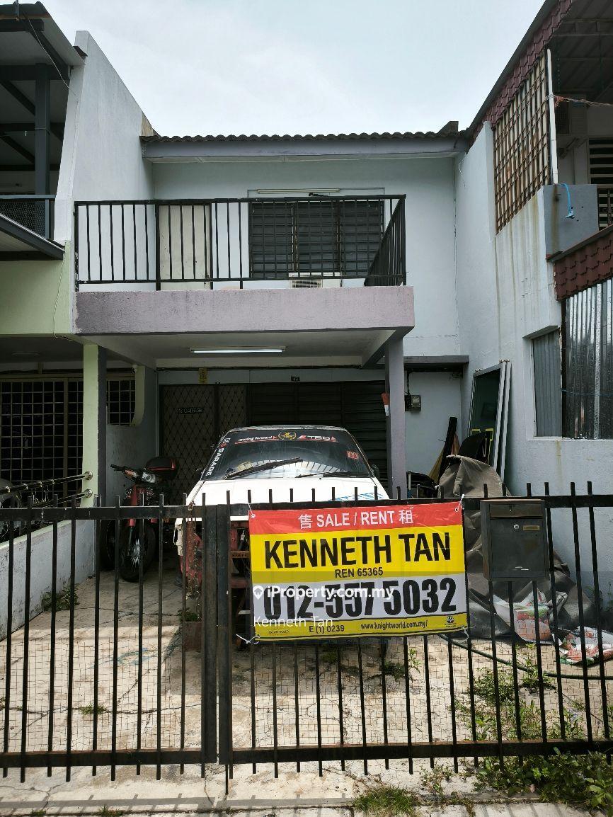 Below Market Value Double Storey House for Sale