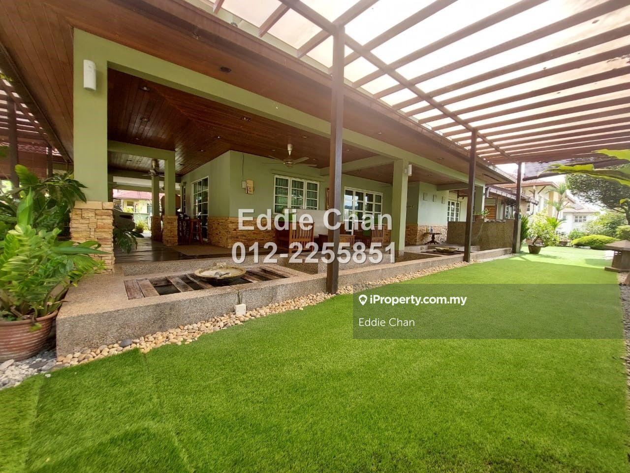 Corner Lot, Gated & Guarded, Private Garden, Water Feature, Renovated