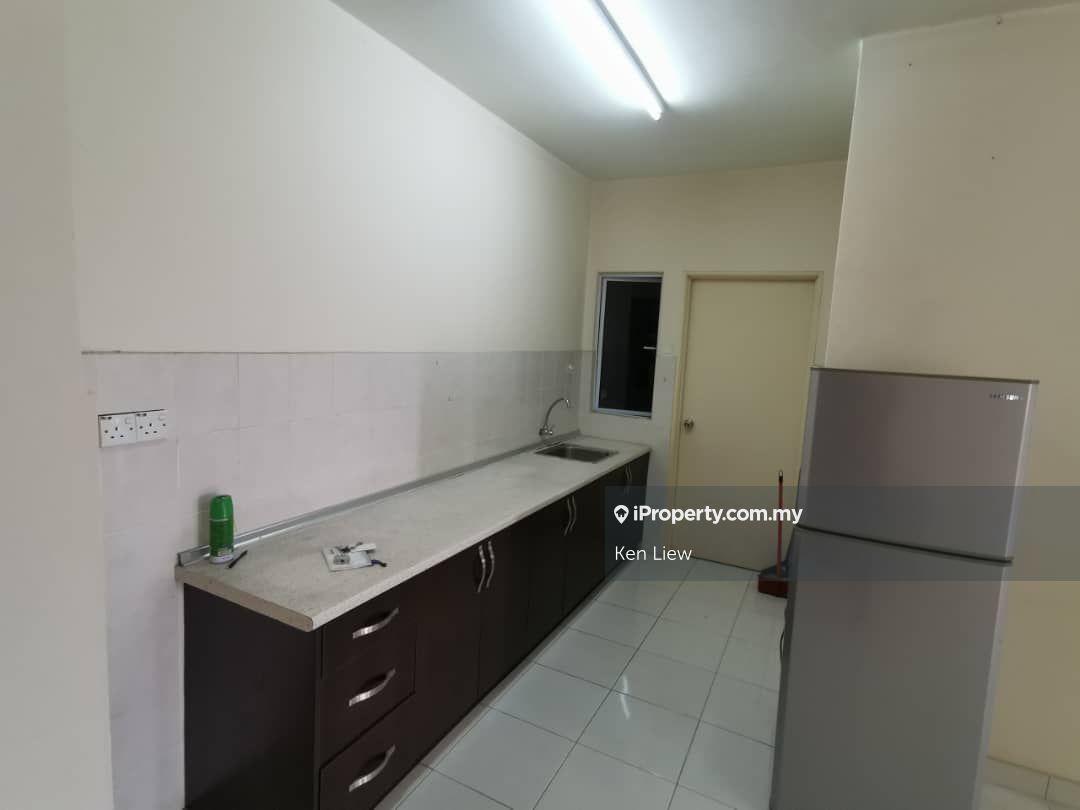 Koi Tropika Condo Pusat Bandar Puchong Full Loan Below Market 