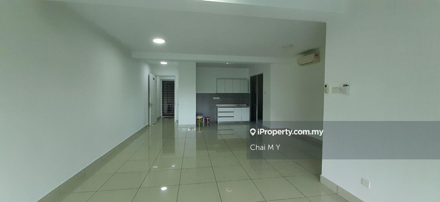 Nice well kept condition, beautiful forest view, quiet & fresh air 