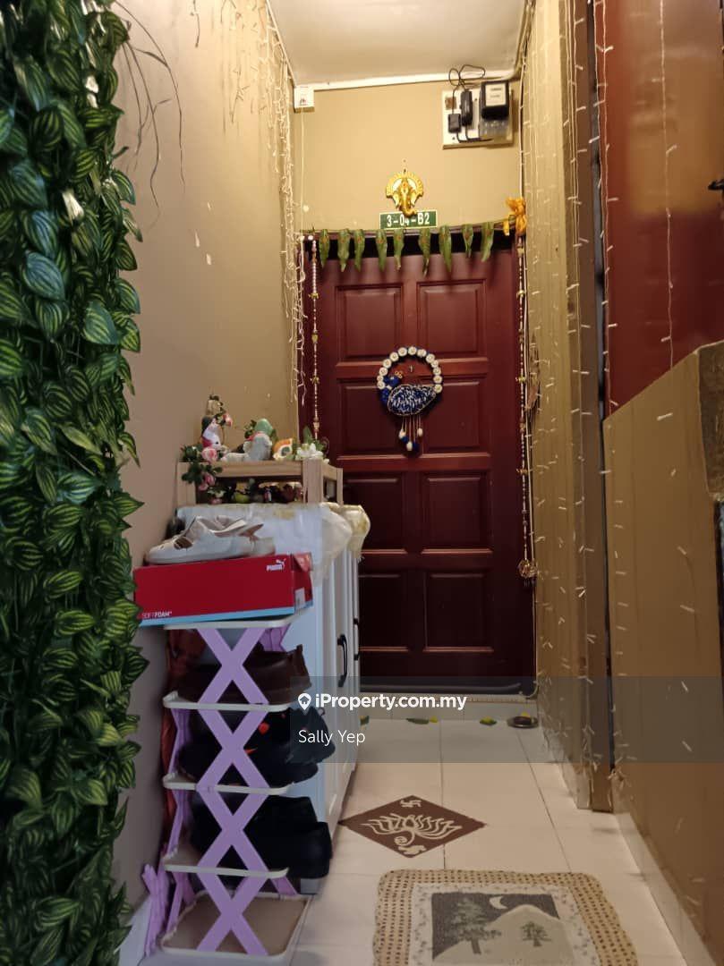 Full Loan Taman Seri Janggus Renovated Apartment For Sale 