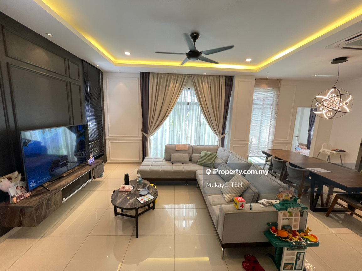 Avenham garden semid renovated for sale