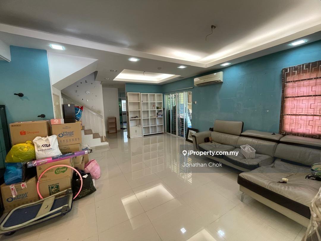 End Lot House for sale