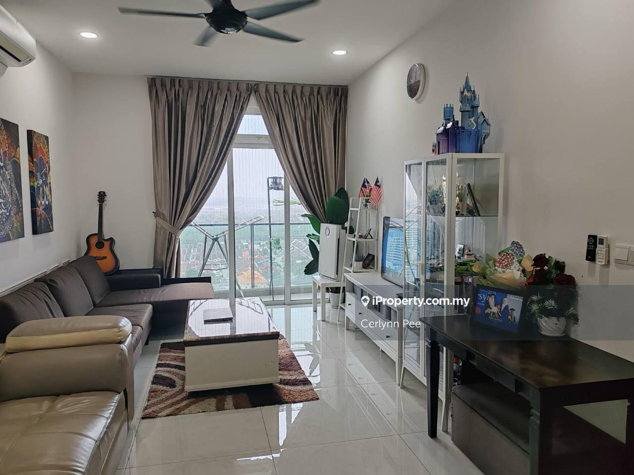 Havona Residence, Taman Mount Austin, Big Big 3 bedroom For Sale