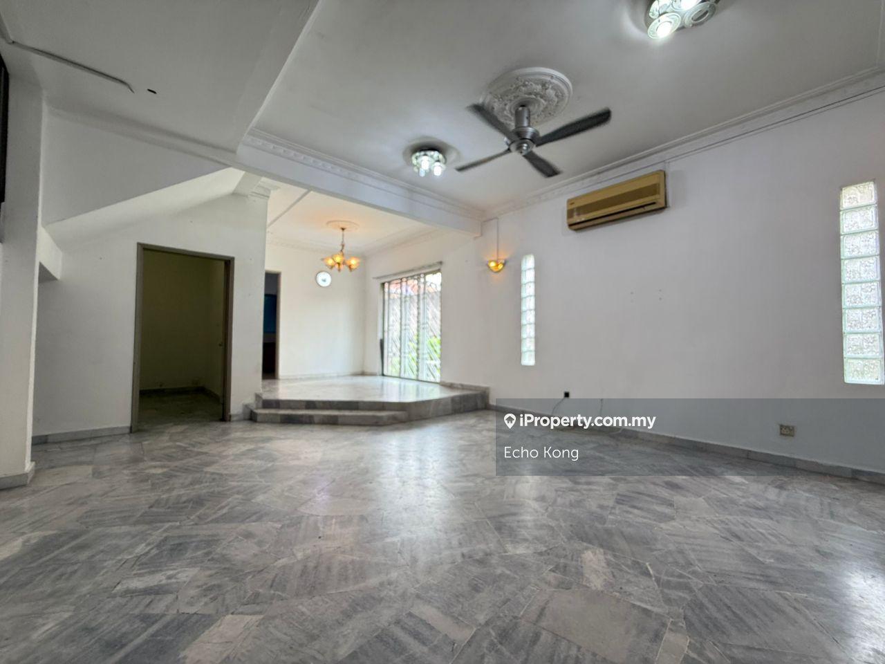 Good condition & Kitchen Extended 2 Storey Semi-D Call Echo For View