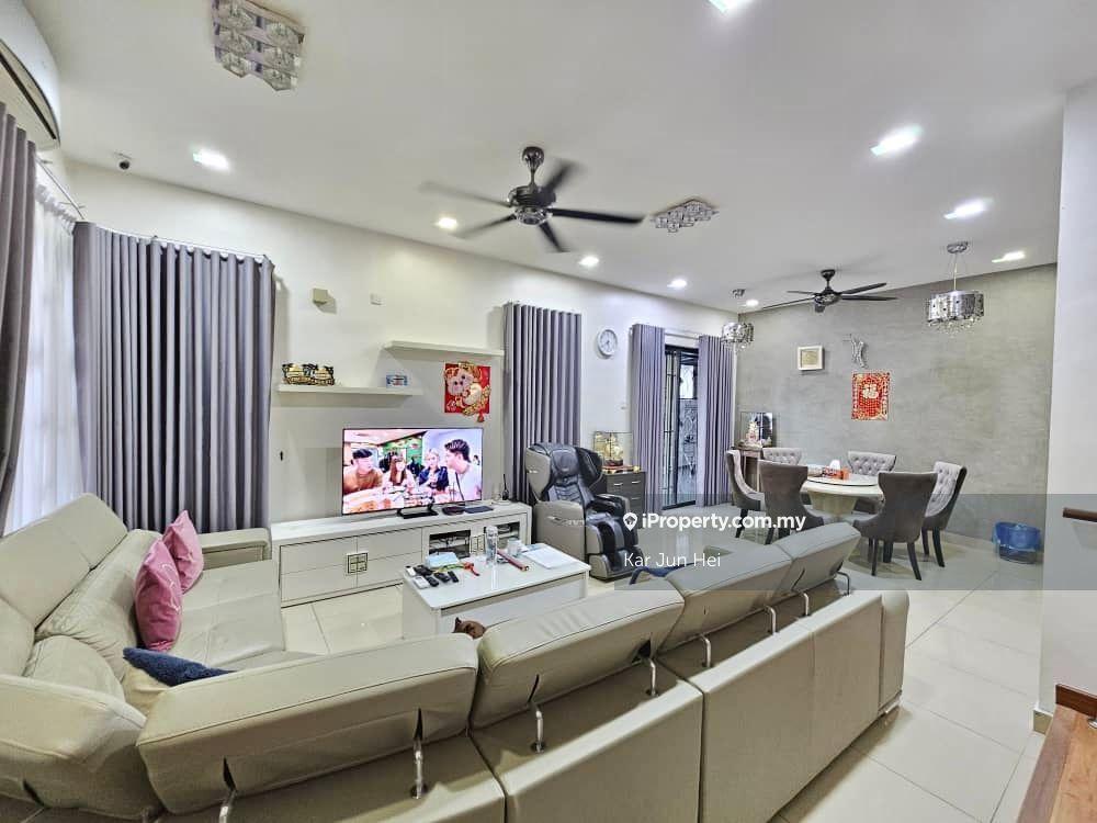 Cheap Nice 2.5 Stry Cluster Semi D at Hijauan Residence 