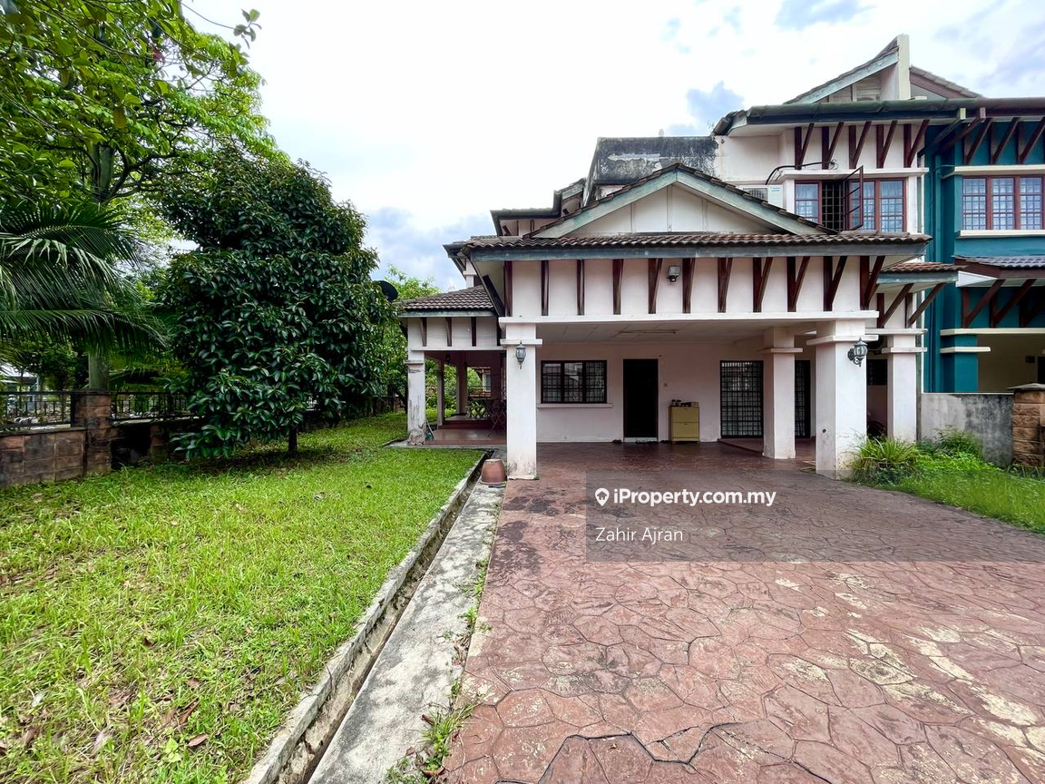 Corner Lot, Freehold Individual title, Near Hotspot Bukit Jelutong