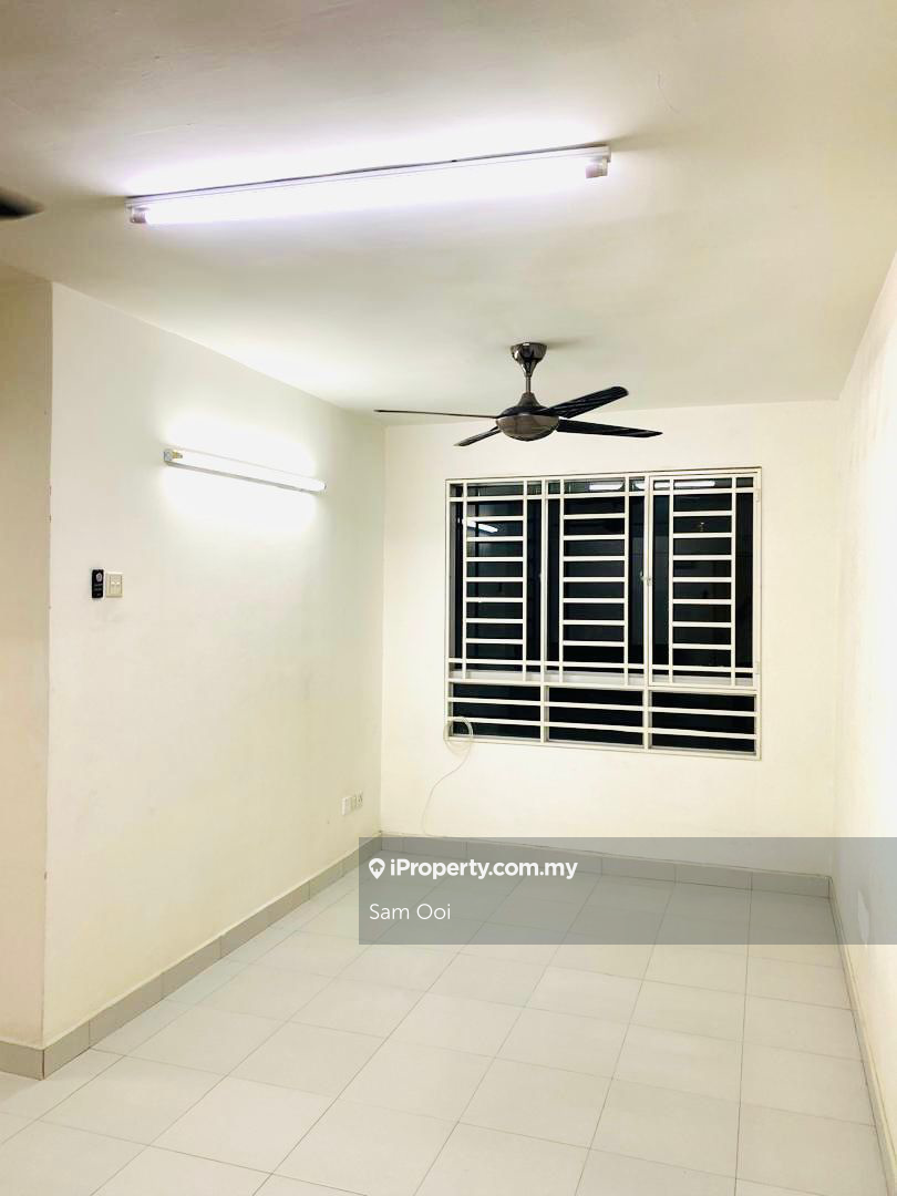 Centrio avenue bukit gambier partially furnished 