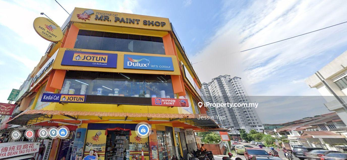Genting Kelang Shop